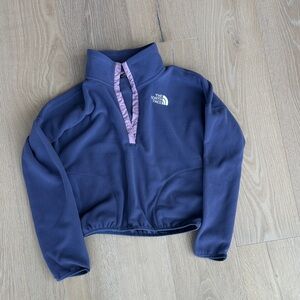 The North Face girls sweatshirt/pullover